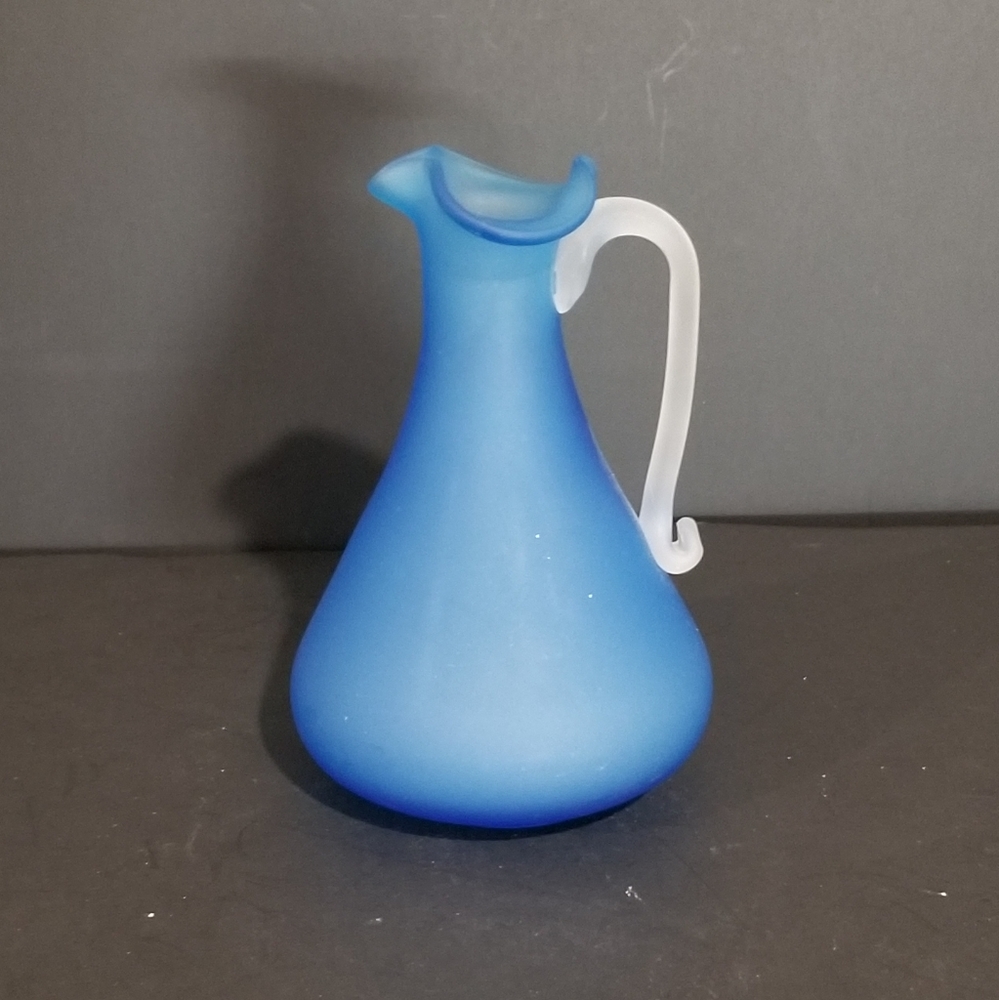 PILGRIM HANDBLOWN BLUE SATIN GLASS BUD VASE